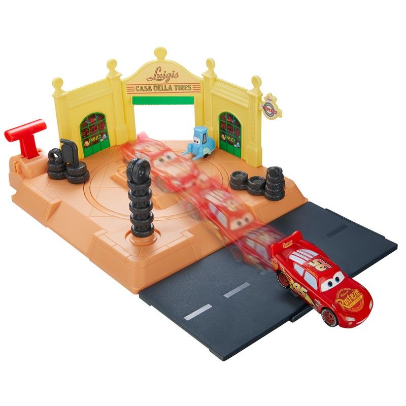 Mattel Cars - Σετ Παιχνιδιού Luigi's Tire Shop Lightning McQueen GTK83 (GTK82)